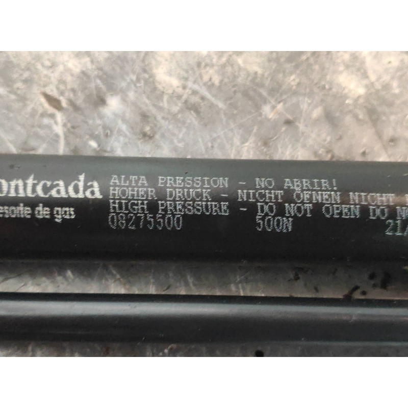 Recambio de amortiguadores capo para jeep gr.cherokee (wj/wg) 2.7 crd laredo referencia OEM IAM 08275500  500N