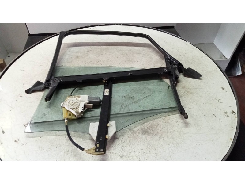 Recambio de elevalunas trasero derecho para audi a6 berlina (4f2) 2.0 tdi referencia OEM IAM 4F0839462B 8K0959812B 