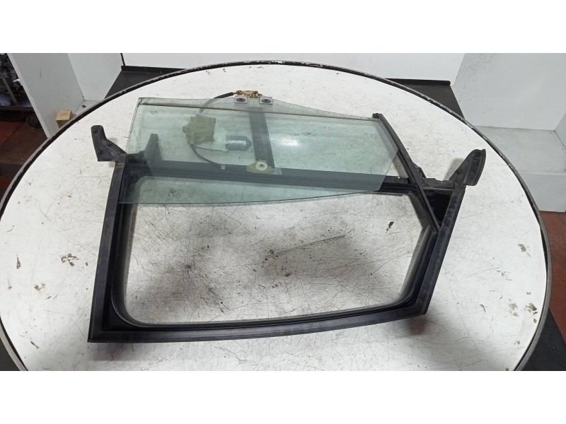 Recambio de elevalunas trasero derecho para audi a6 berlina (4f2) 2.0 tdi referencia OEM IAM 4F0839462B 8K0959812B 