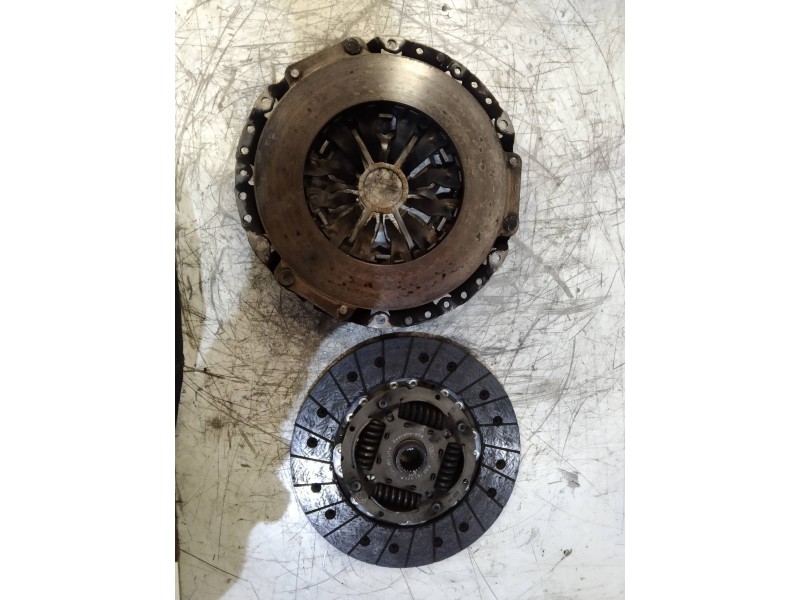 Recambio de kit embrague para volkswagen passat berlina (3b3) comfortline referencia OEM IAM   