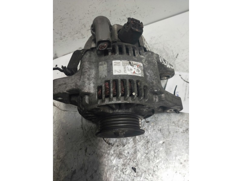 Recambio de alternador para toyota yaris verso (ncp2/nlp2) 1.3 linea sol referencia OEM IAM   