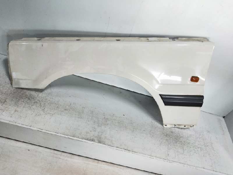 Recambio de aleta delantera izquierda para land rover range rover (lp) 2.5 turbodiesel referencia OEM IAM   