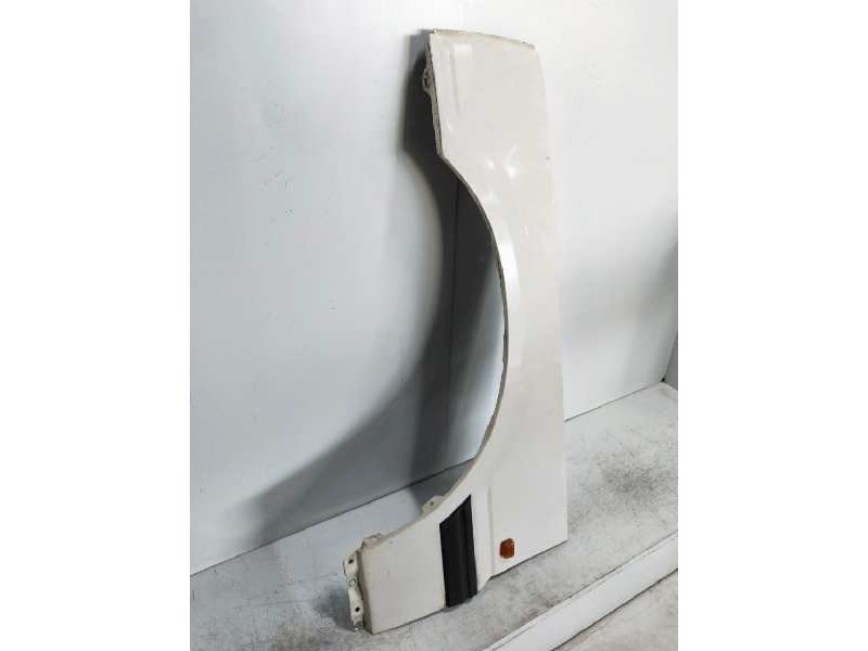 Recambio de aleta delantera izquierda para land rover range rover (lp) 2.5 turbodiesel referencia OEM IAM   