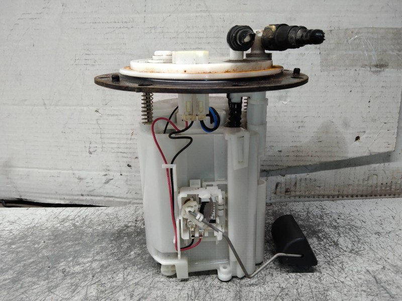 Recambio de bomba combustible para subaru impreza g12 1.5 referencia OEM IAM 1019620420 42021AG100 