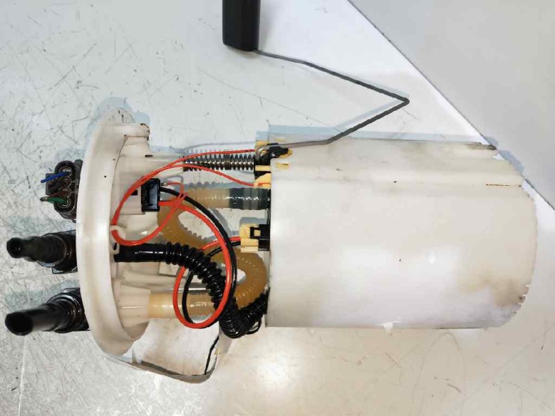 Recambio de bomba combustible para nissan juke (f15) 1.5 turbodiesel cat referencia OEM IAM 0580203161 170401KB0A BOSCH AFORADOR
