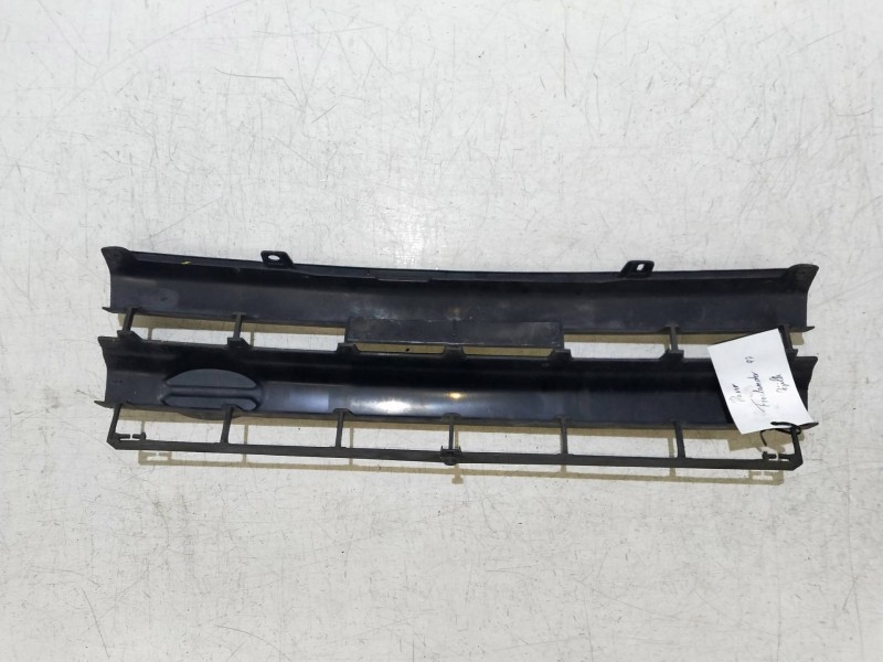 Recambio de rejilla delantera para land rover freelander (ln) 2.0 turbodiesel referencia OEM IAM   