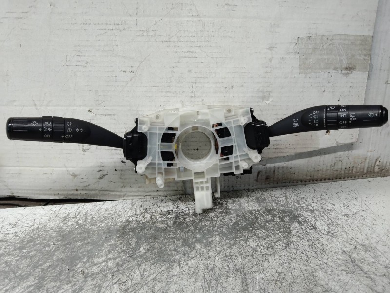 Recambio de mando luces para subaru impreza g12 1.5 referencia OEM IAM 83111FG13 83111FG130 