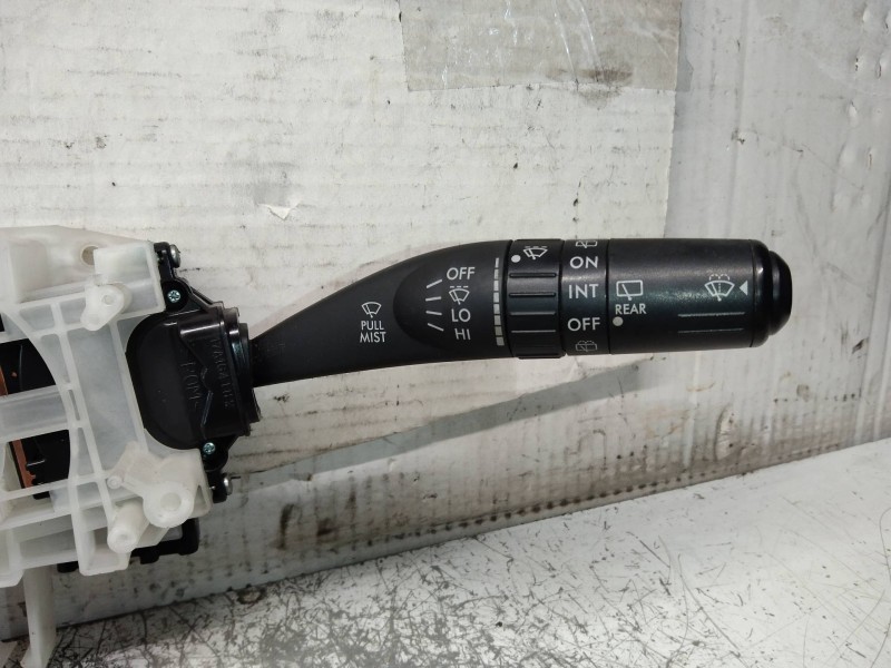 Recambio de mando luces para subaru impreza g12 1.5 referencia OEM IAM 83111FG13 83111FG130 