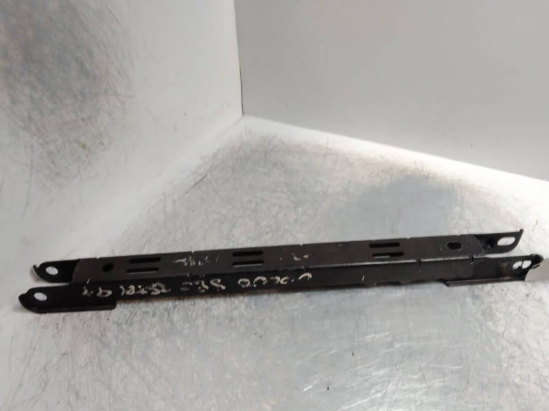 Recambio de tirante trasero izquierdo para volvo s80 berlina 2.5 turbodiesel referencia OEM IAM   