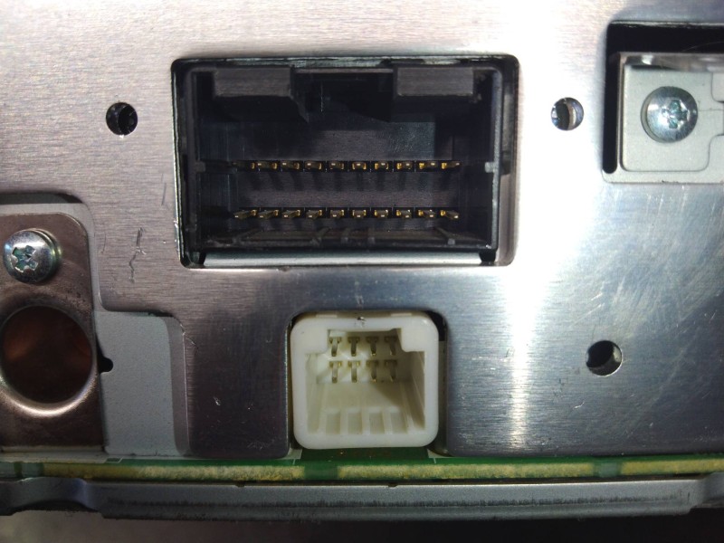 Recambio de sistema audio / radio cd para subaru impreza g12 1.5 referencia OEM IAM 86201FG400  