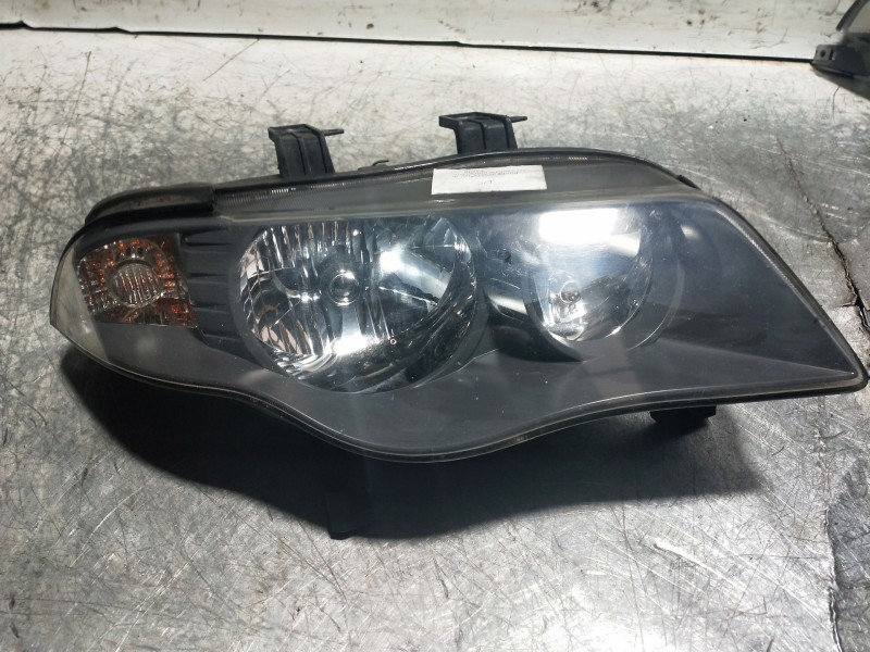 Recambio de faro derecho para mg rover serie 45 (rt) 1.4 16v cat referencia OEM IAM   