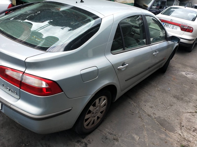renault laguna ii (bg0) del año 2003