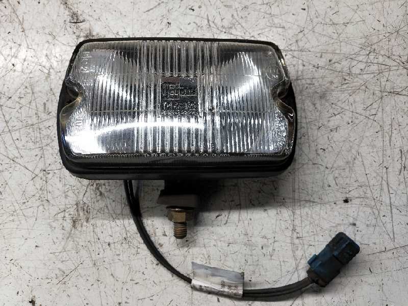 Recambio de faro antiniebla derecho para peugeot 106 (s1) 1.4 referencia OEM IAM 9609652680  