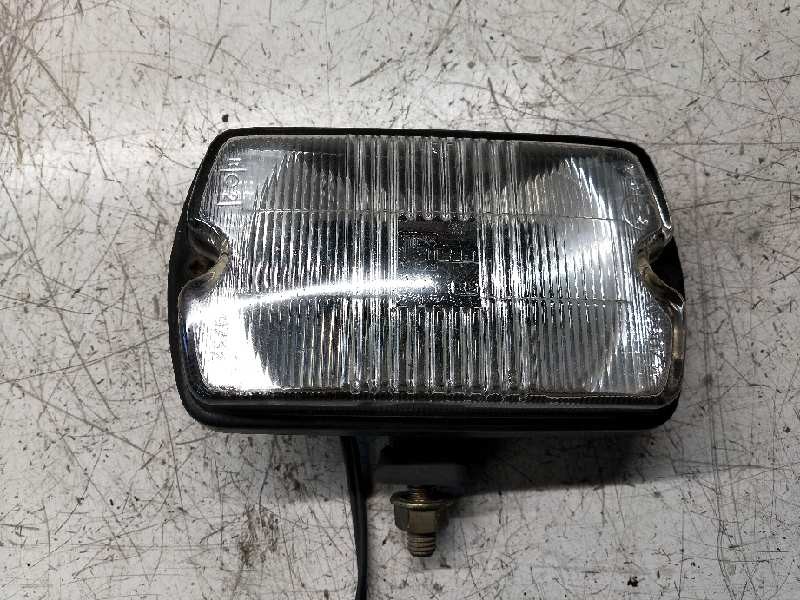 Recambio de faro antiniebla izquierdo para peugeot 106 (s1) 1.4 referencia OEM IAM 9609652680  