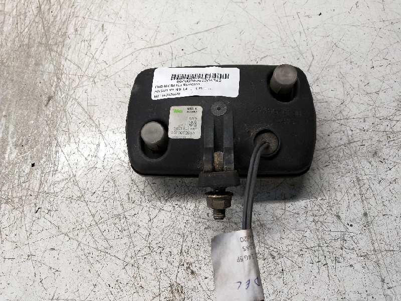 Recambio de faro antiniebla izquierdo para peugeot 106 (s1) 1.4 referencia OEM IAM 9609652680  