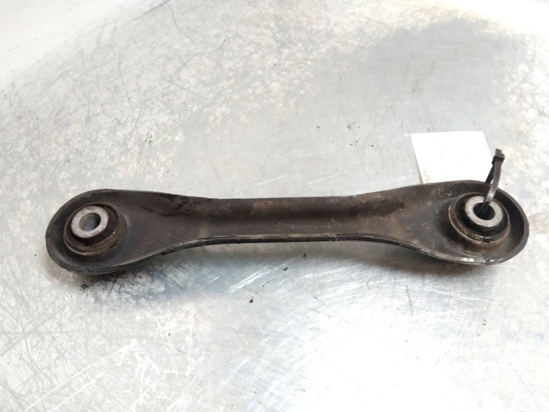 Recambio de brazo suspension superior trasero izquierdo para volvo v50 familiar 2.0 d kinetic referencia OEM IAM    Recambio de brazo suspension superior trasero izquierdo para volvo v50 familiar 2.0 d kinetic referencia OEM IAM