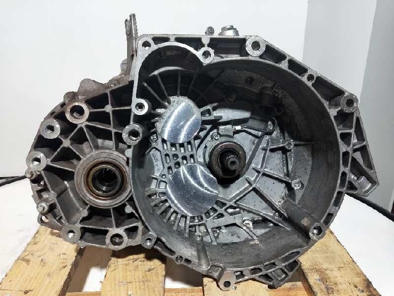 Recambio de caja cambios para opel astra j lim. cosmo referencia OEM IAM F40 R100340923U 