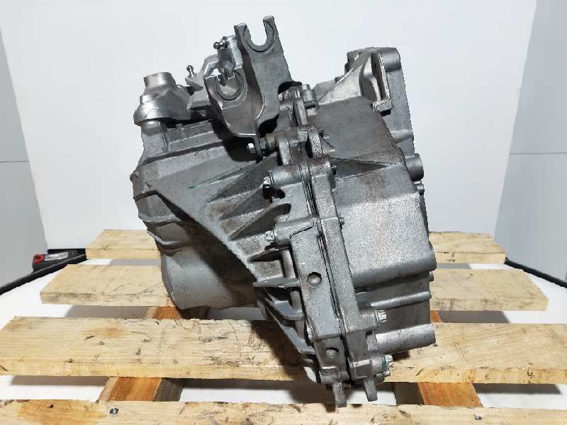 Recambio de caja cambios para opel astra j lim. cosmo referencia OEM IAM F40 R100340923U 