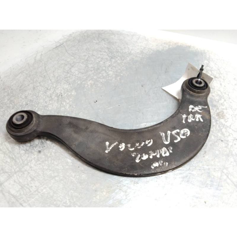 Recambio de brazo suspension superior trasero derecho para volvo v50 familiar 2.0 d kinetic referencia OEM IAM    Recambio de brazo suspension superior trasero derecho para volvo v50 familiar 2.0 d kinetic referencia OEM IAM