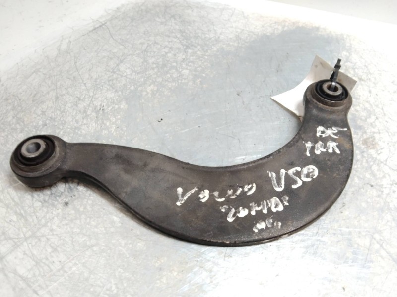 Recambio de brazo suspension superior trasero derecho para volvo v50 familiar 2.0 d kinetic referencia OEM IAM   