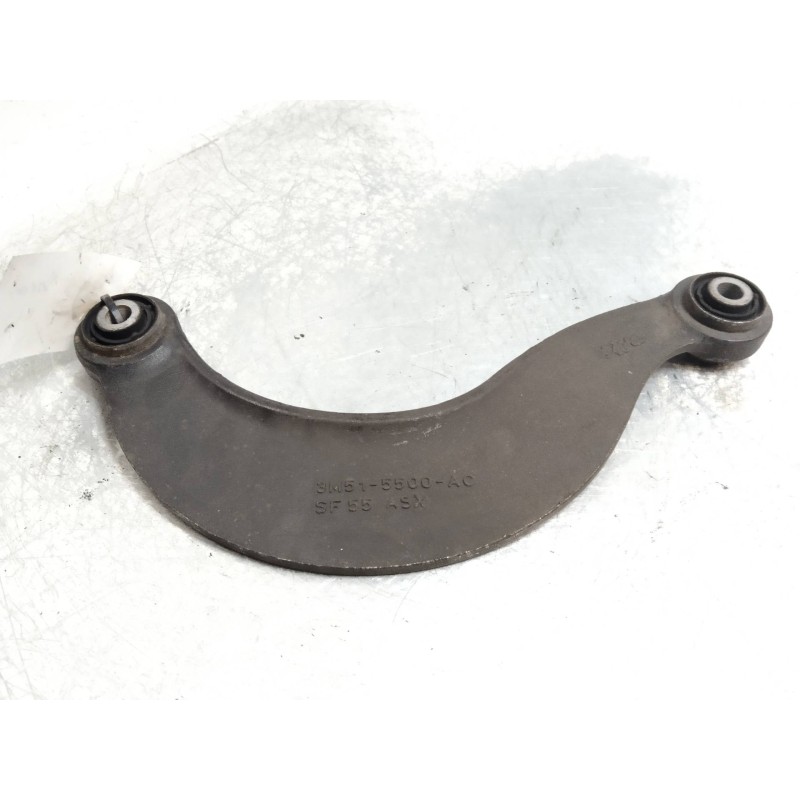Recambio de brazo suspension superior trasero izquierdo para volvo v50 familiar d4 kinetic referencia OEM IAM   