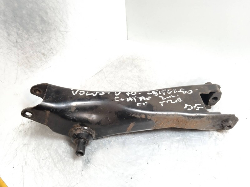 Recambio de brazo suspension superior trasero derecho para volvo v70 familiar 2.0 t referencia OEM IAM    Recambio de brazo suspension superior trasero derecho para volvo v70 familiar 2.0 t referencia OEM IAM