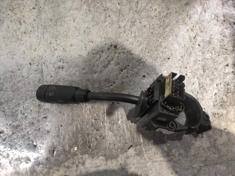 Recambio de mando limpia para mercedes vaneo (w414) furgoneta compacta cdi (414.700) referencia OEM IAM 1685450110  