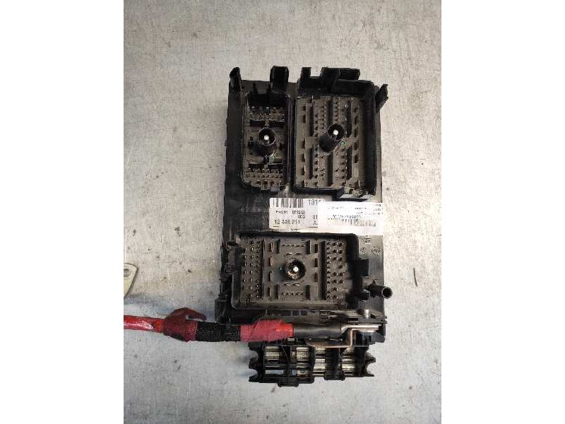 Recambio de caja reles / fusibles para opel astra j lim. cosmo referencia OEM IAM 13449211 1314 XJ 81 