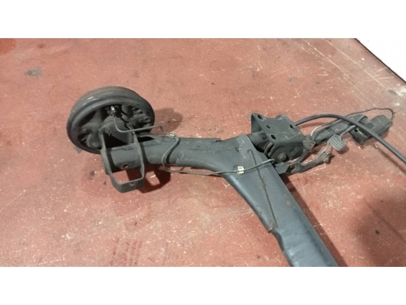 Recambio de puente trasero para volkswagen jetta (161/163) 1.6 referencia OEM IAM   TAMBOR