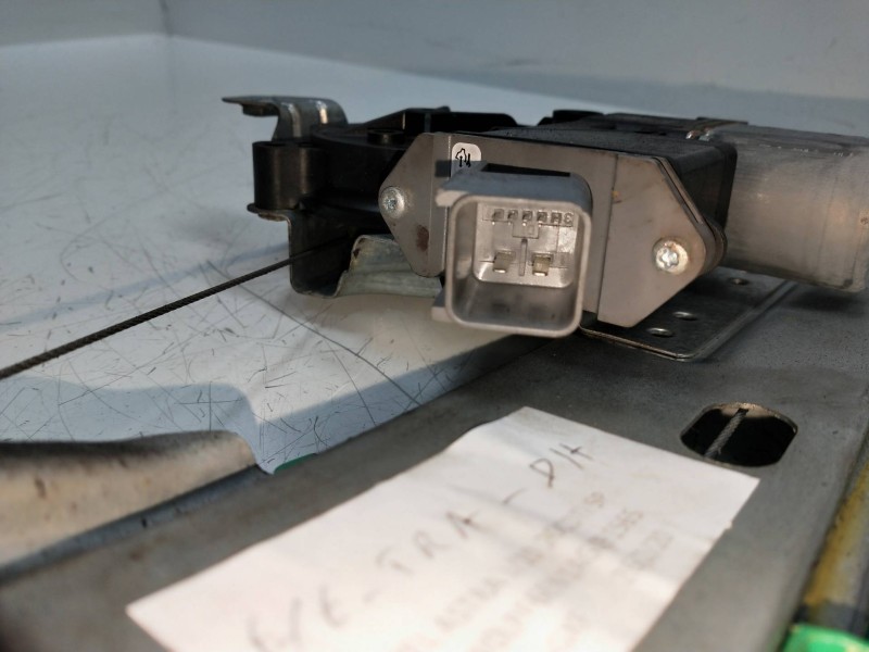 Recambio de elevalunas trasero derecho para opel astra j lim. cosmo referencia OEM IAM 13350764 910280103 5P