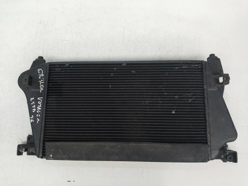 Recambio de intercooler para chrysler voyager (gs) 2.5 turbodiesel referencia OEM IAM   