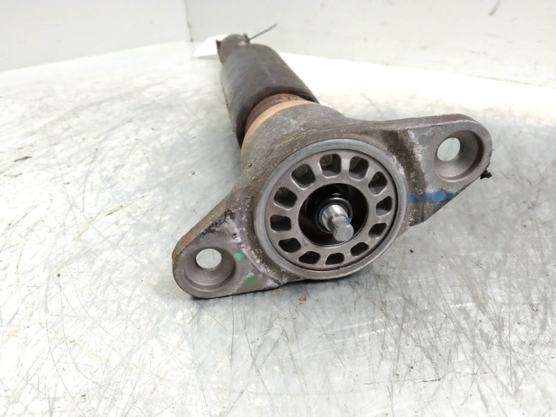 Recambio de amortiguador trasero para kia cee´d drive referencia OEM IAM 55300A2010  