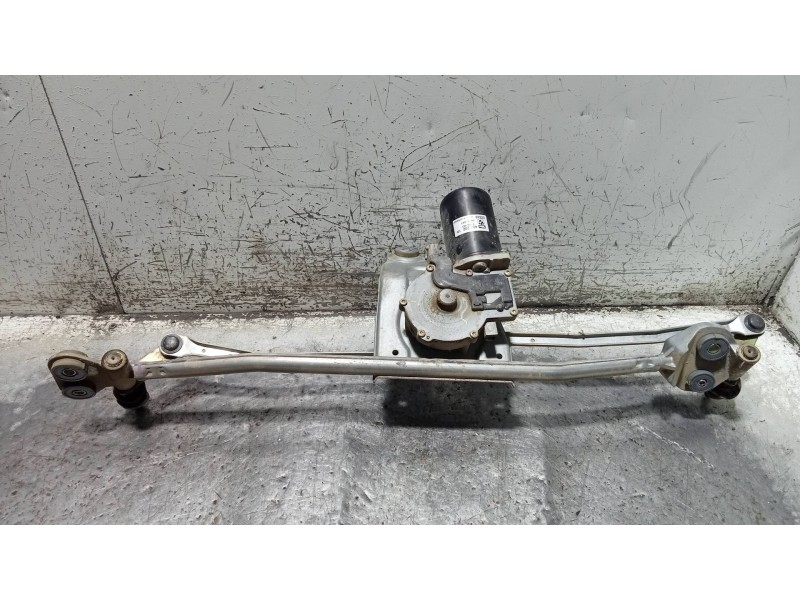 Recambio de motor limpia delantero para land rover range rover (lm) td6 se referencia OEM IAM 8360603  