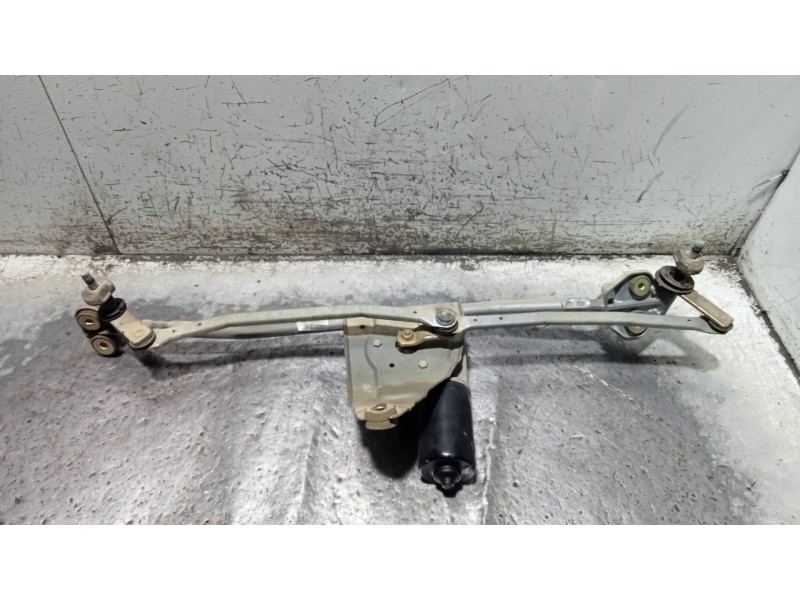 Recambio de motor limpia delantero para land rover range rover (lm) td6 se referencia OEM IAM 8360603  