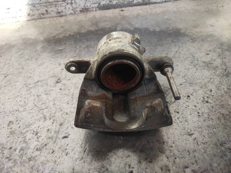 Recambio de pinza freno delantera derecha para renault zoe bose referencia OEM IAM   