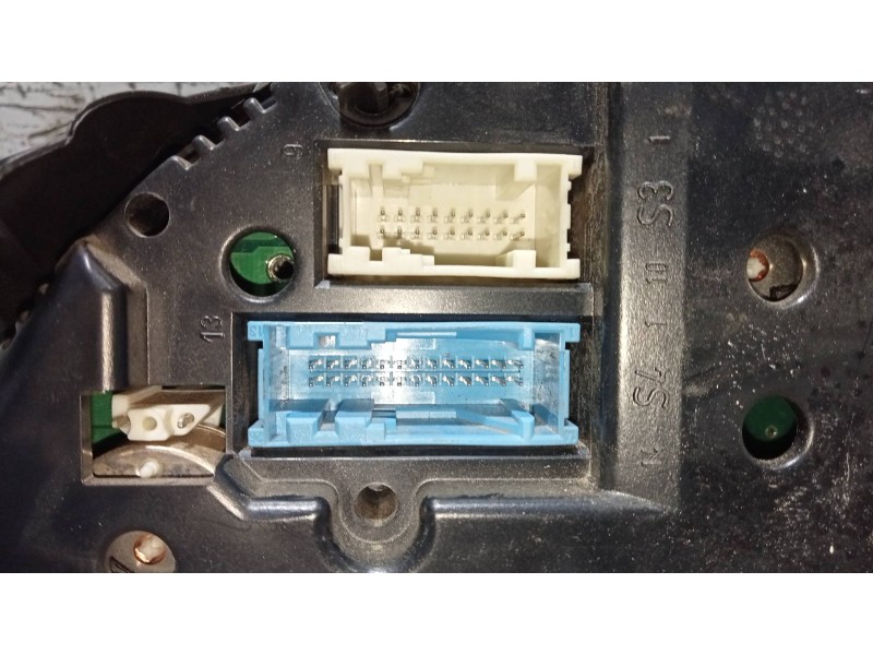Recambio de cuadro instrumentos para land rover range rover (lm) td6 se referencia OEM IAM 110080081029  