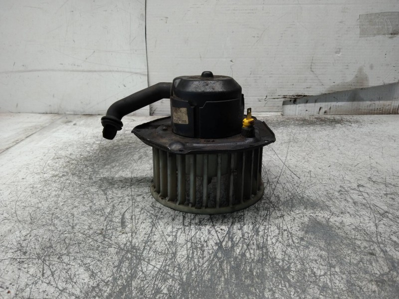 Recambio de motor calefaccion para volvo serie 340 340 gl referencia OEM IAM 5048680  81X202 7