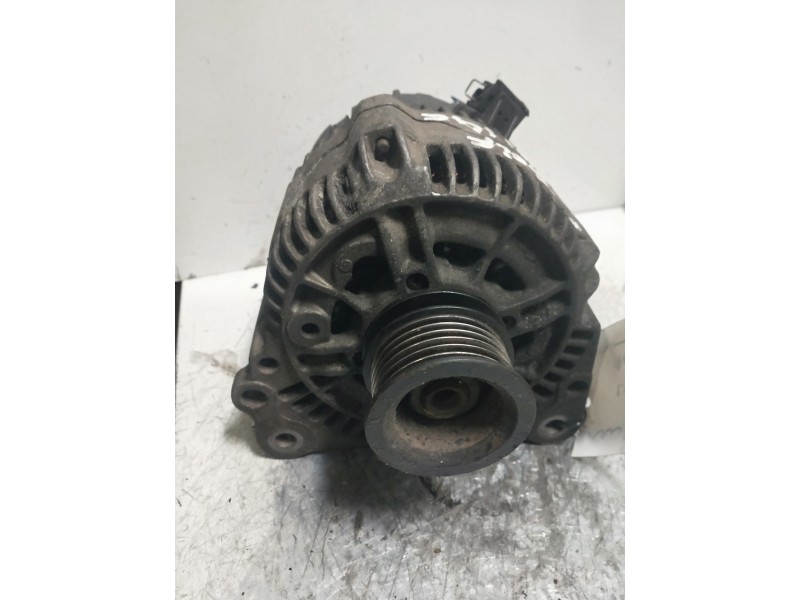 Recambio de alternador para volkswagen golf iii berlina (1h1) cl referencia OEM IAM 0123310019  