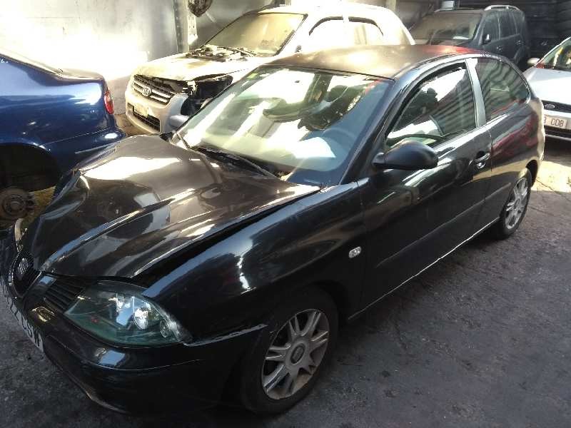 seat ibiza (6l1) del año 2004