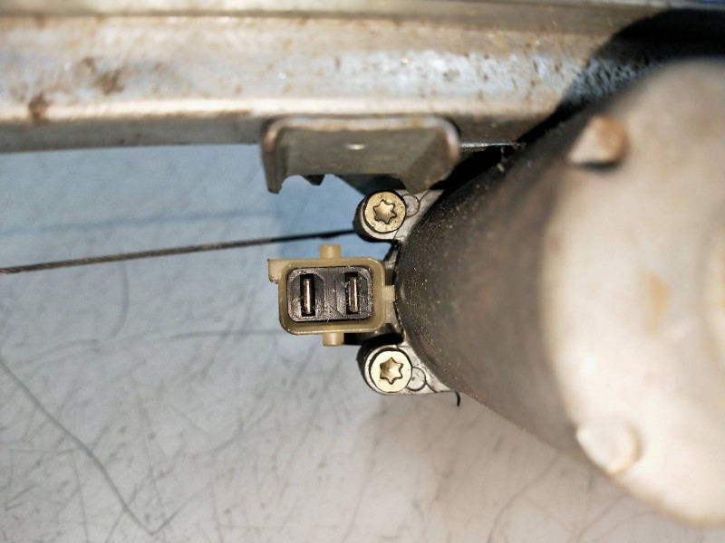 Recambio de elevalunas trasero izquierdo para saab 9-5 berlina 3.0 v6 tid cat referencia OEM IAM 117998XXX  4P