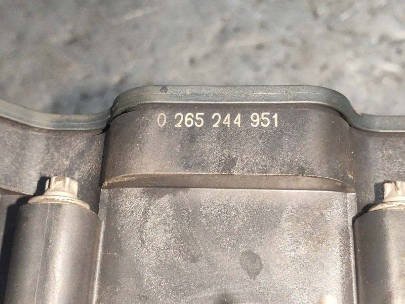 Recambio de abs para renault zoe bose referencia OEM IAM 476609473R 0265244951 