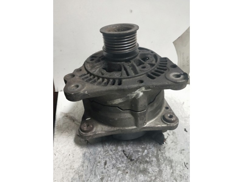 Recambio de alternador para volkswagen golf iii berlina (1h1) cl referencia OEM IAM 0123310019  
