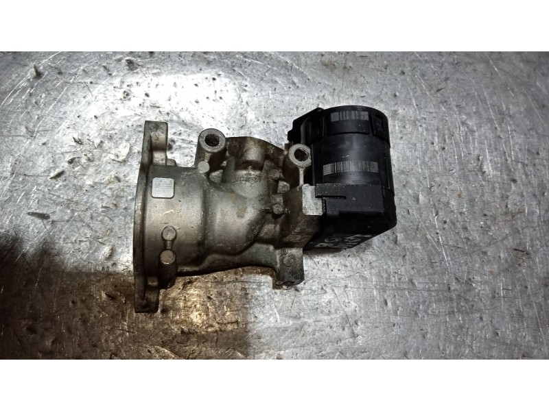 Recambio de valvula egr para citroen c4 berlina sx referencia OEM IAM 9681825280 28066067 
