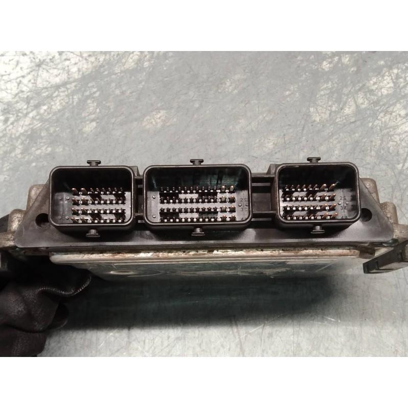 Recambio de centralita motor uce para citroen berlingo 1.6 hdi 75 collection familiar referencia OEM IAM 0281012620 9665594380 E