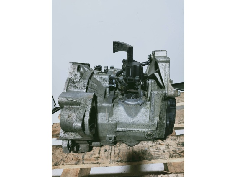 Recambio de caja cambios para volkswagen golf iv berlina (1j1) gti referencia OEM IAM DBZ 26028 14 4 