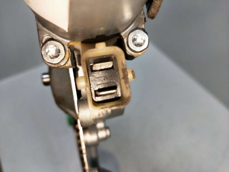 Recambio de elevalunas delantero derecho para saab 900 berlina 2.0 cat referencia OEM IAM   3P