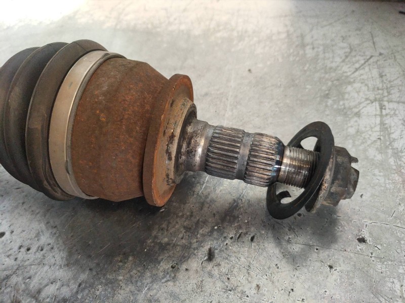 Recambio de transmision delantera izquierda para opel astra j lim. cosmo referencia OEM IAM 13335135  