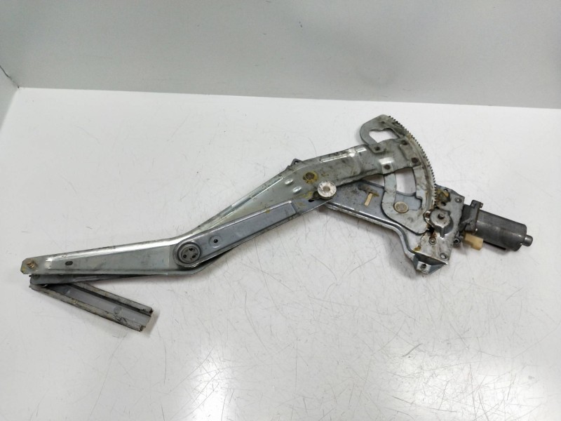 Recambio de elevalunas delantero derecho para saab 900 coupé 2.3 cat referencia OEM IAM   3P