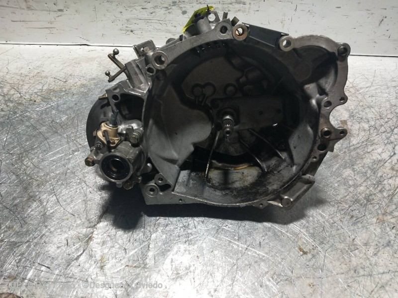 Recambio de caja cambios para peugeot 205 berlina 1.8 diesel cat referencia OEM IAM 2BL49 040006 