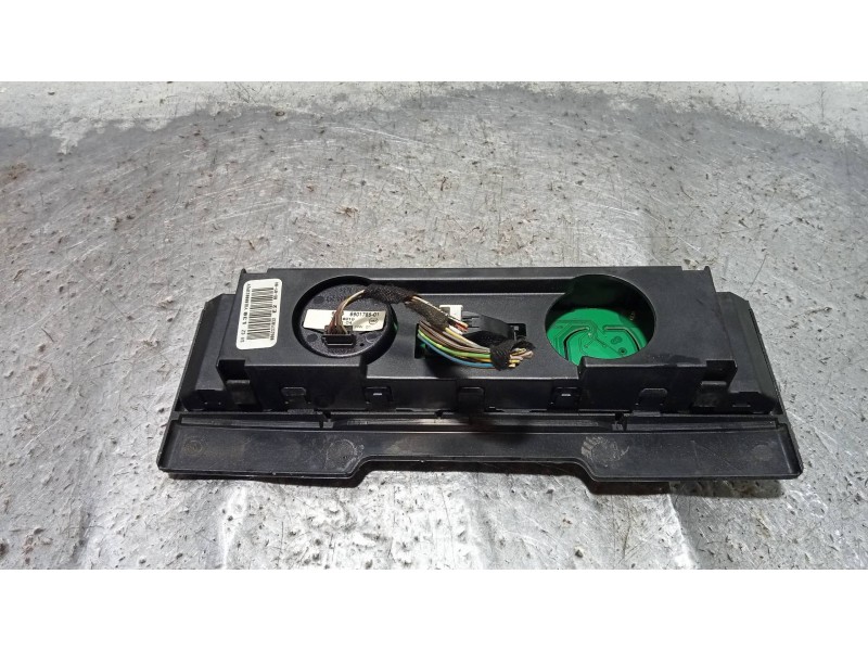 Recambio de mando multifuncion para land rover range rover (lm) td6 se referencia OEM IAM YUL000032  